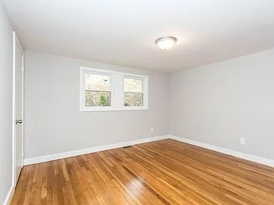 15 Livingstone Lane
