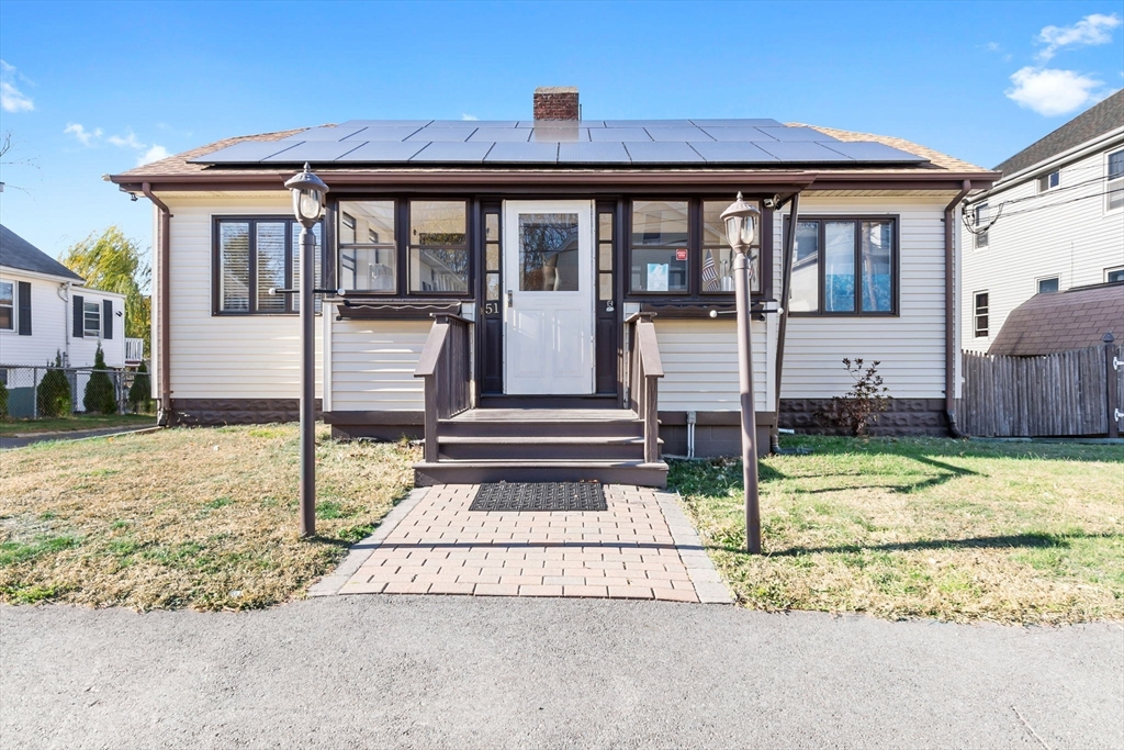 51 Victoria St