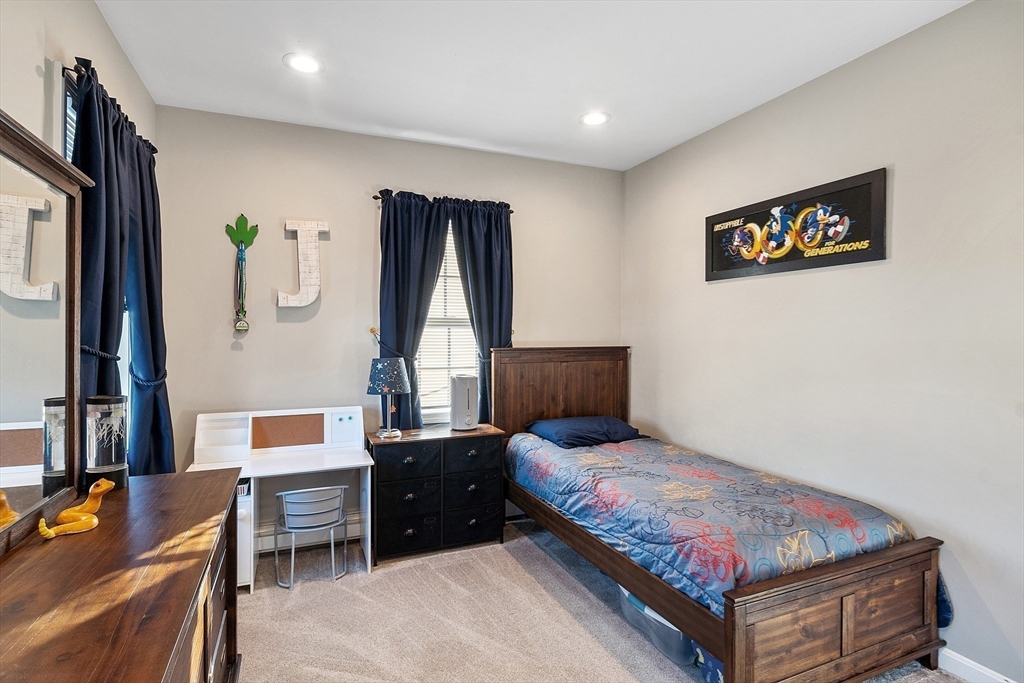4 Peaslee Terrace