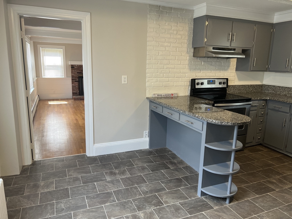 9 Arlington Street # 1
