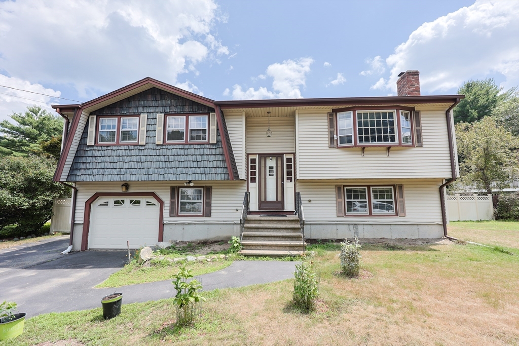 4 Brookside Lane