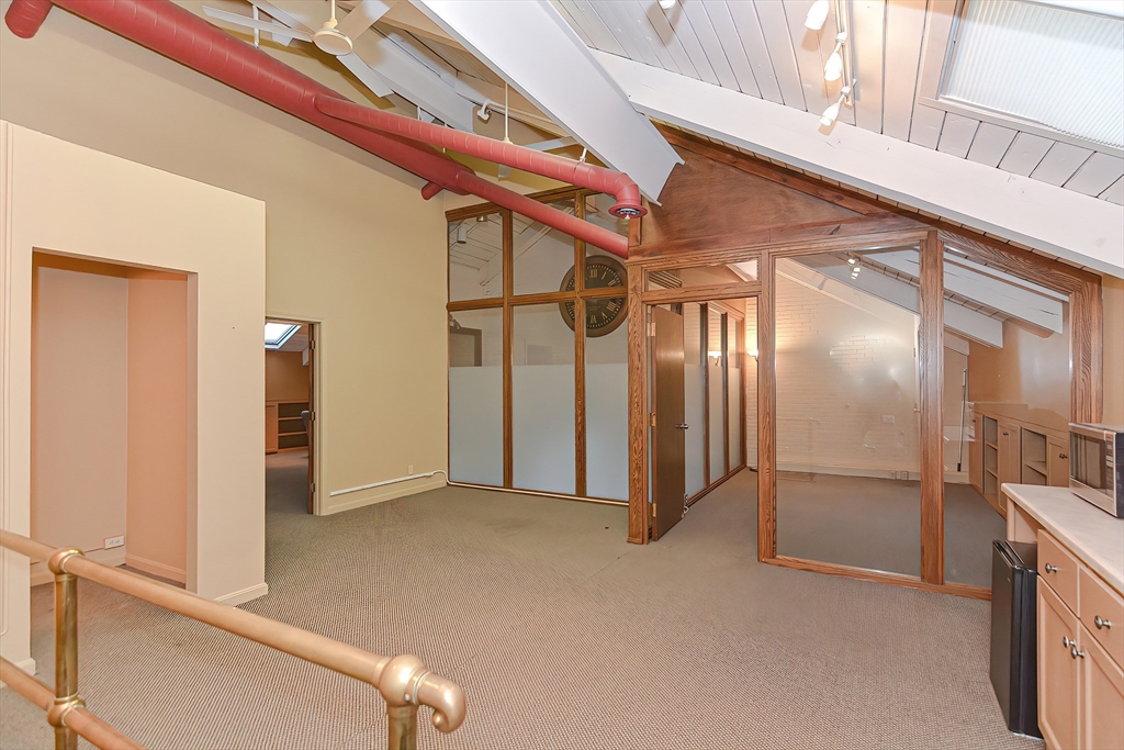92 High St. Unit: DH32