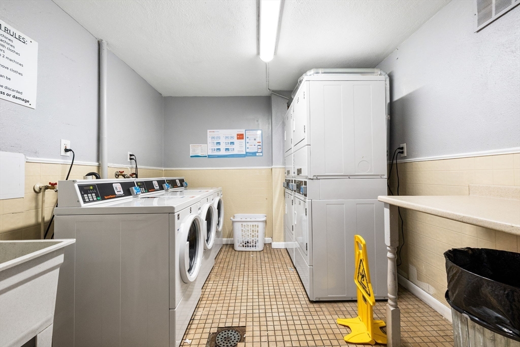 200 Governors Dr # 39