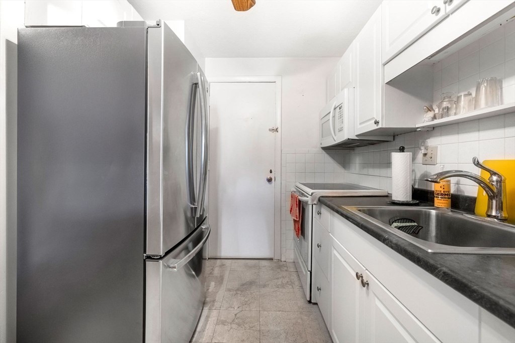 200 Governors Dr # 39