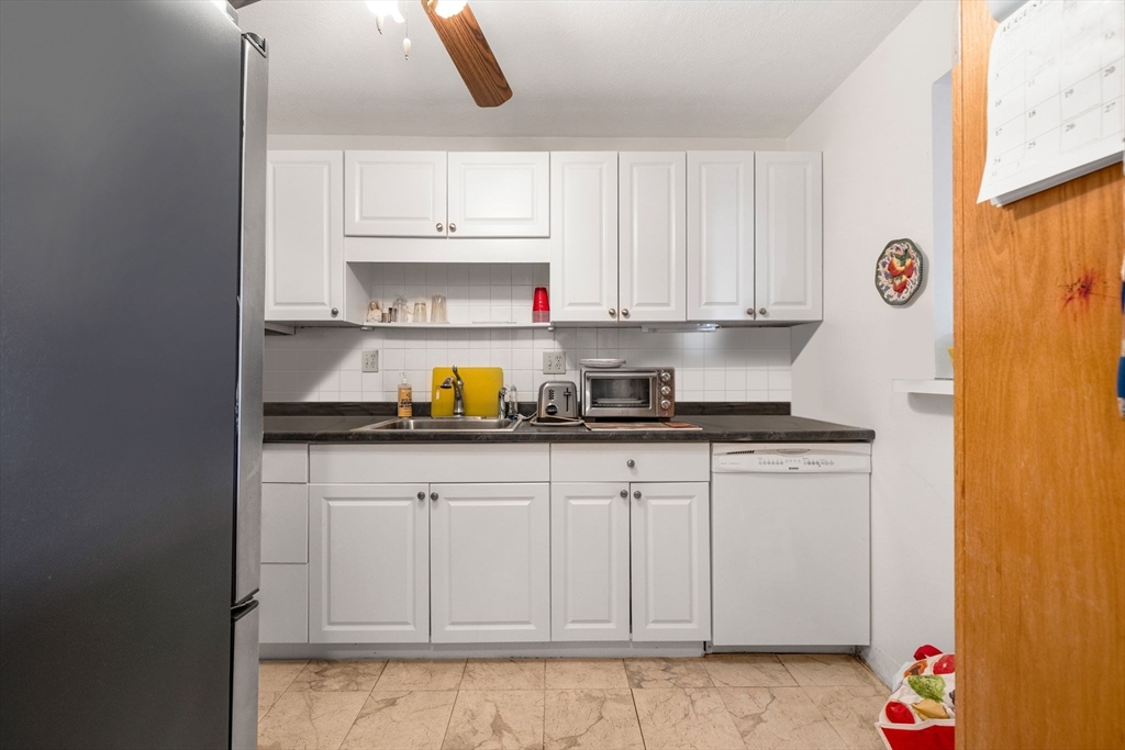 200 Governors Dr # 39