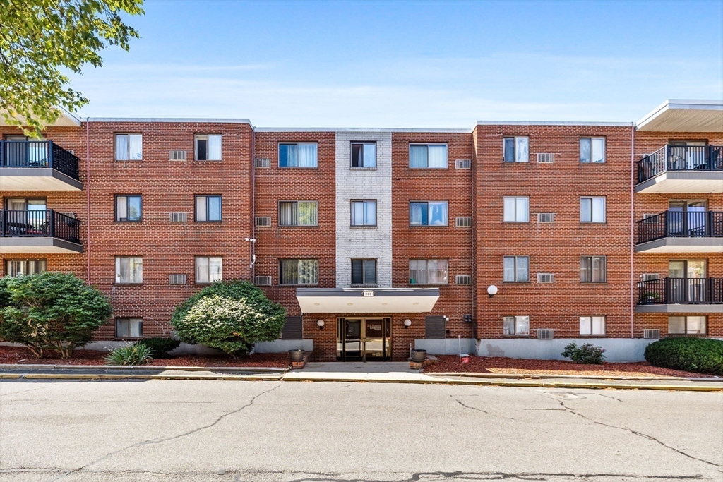 200 Governors Dr # 39