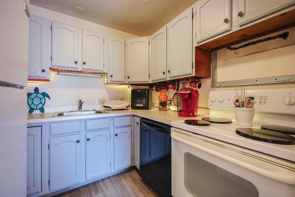 45 Cottage St. # 3
