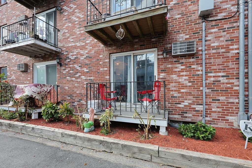45 Cottage St. # 3