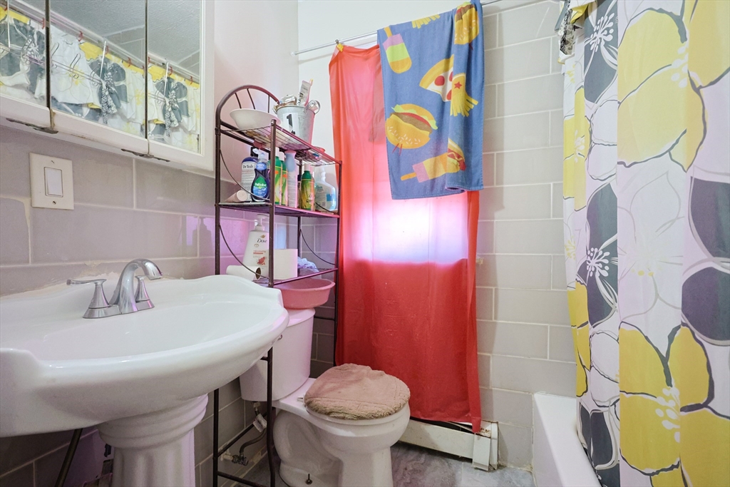 70 Chester Avenue, Chelsea