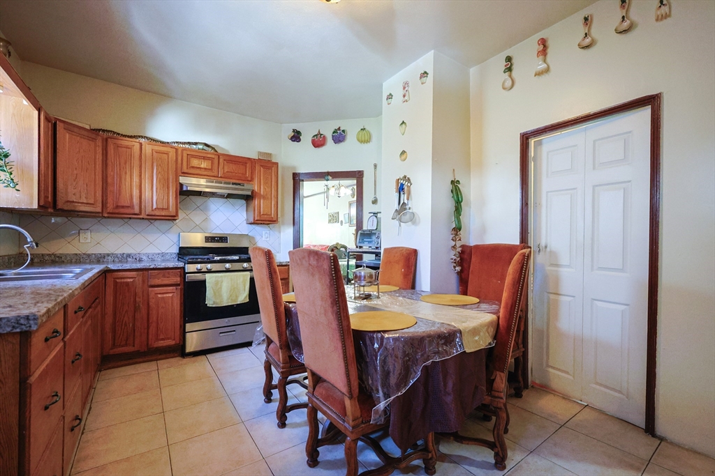 70 Chester Avenue, Chelsea