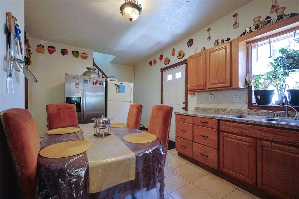 70 Chester Avenue, Chelsea