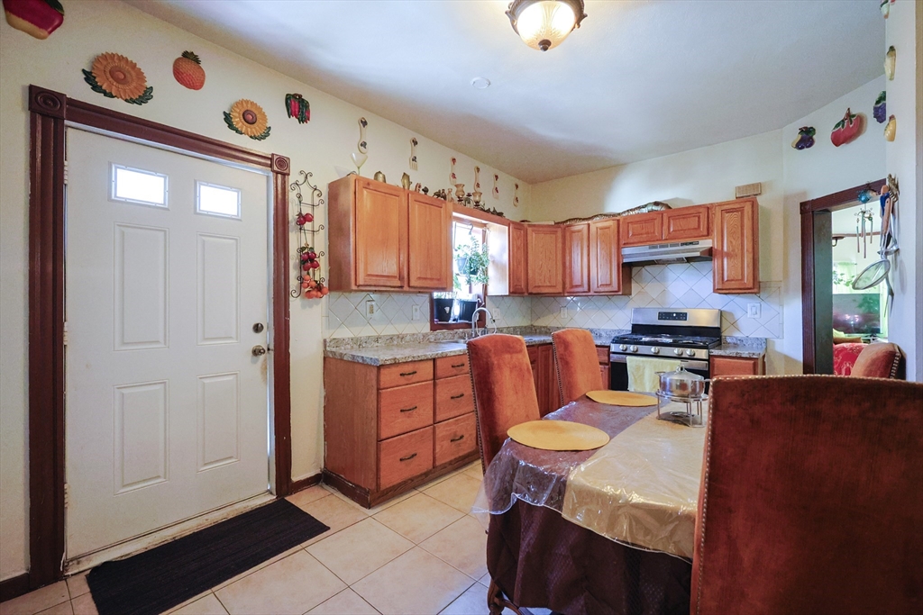 70 Chester Avenue, Chelsea