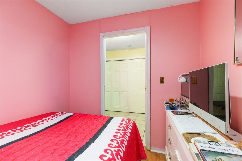 44 Loomis Street # 209