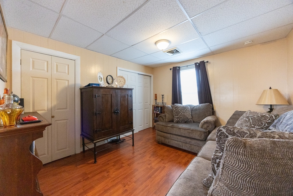 838 North Shore Road