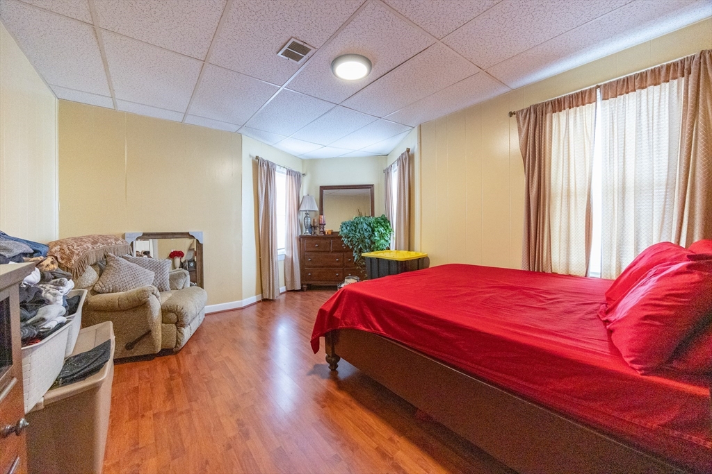 838 North Shore Road