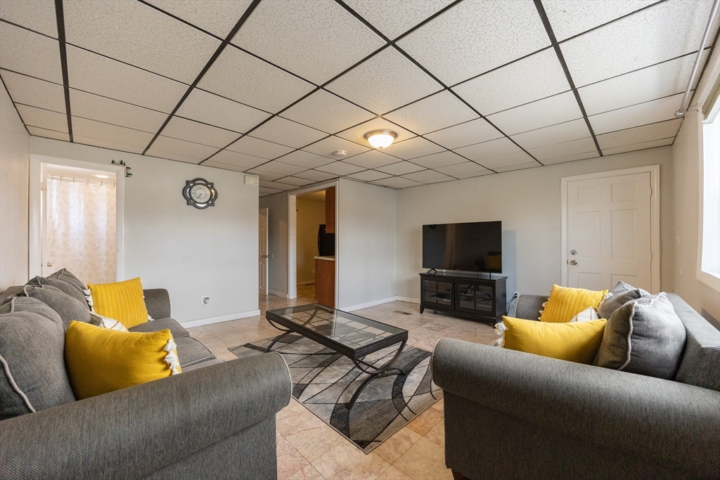 838 North Shore Road