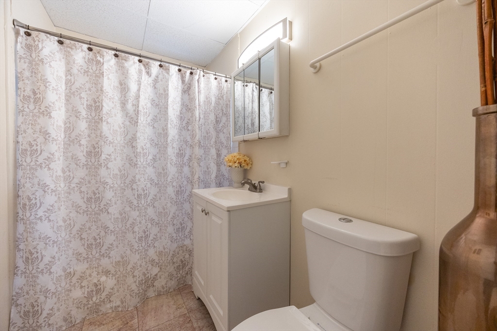 838 North Shore Road