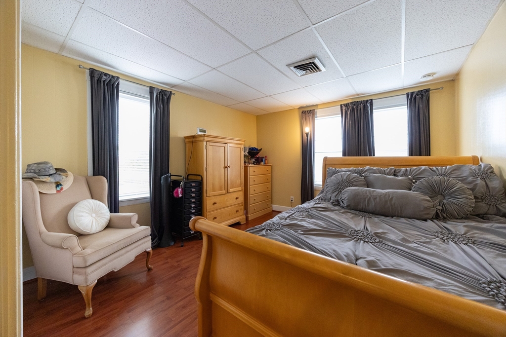 838 North Shore Road