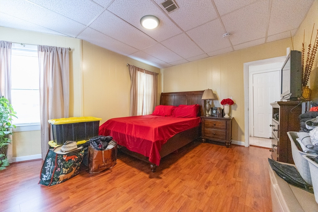 838 North Shore Road