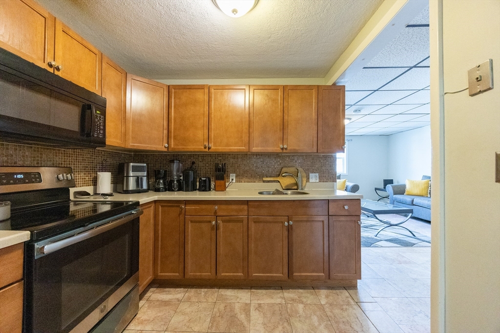 838 North Shore Road