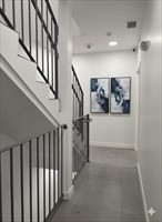 165 Hawthorne Street # 202