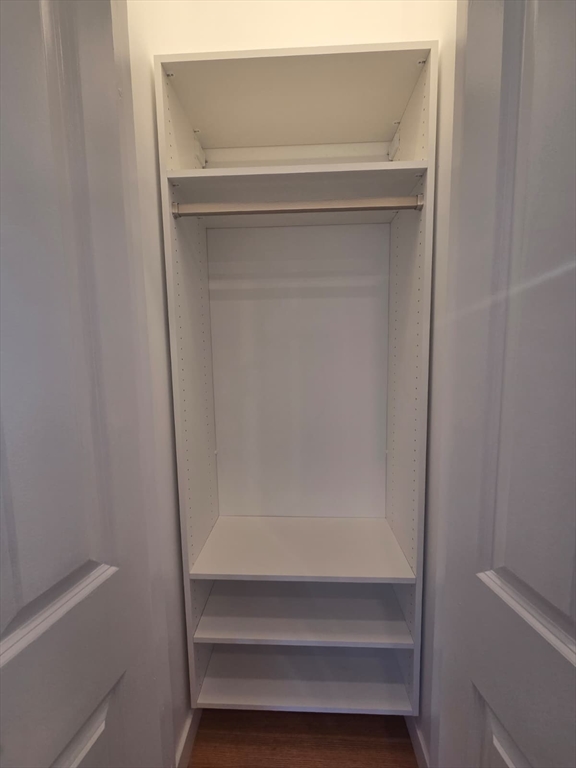 165 Hawthorne Street # 202