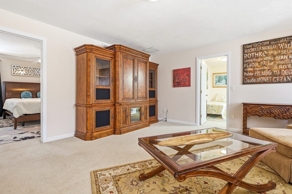 22 Tanglewood Park Drive # 22