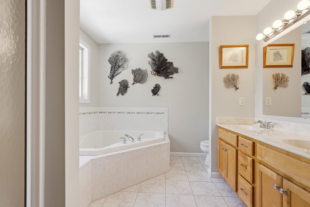 22 Tanglewood Park Drive # 22