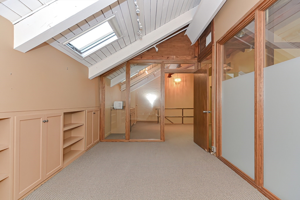 92 High St. Unit: DH32