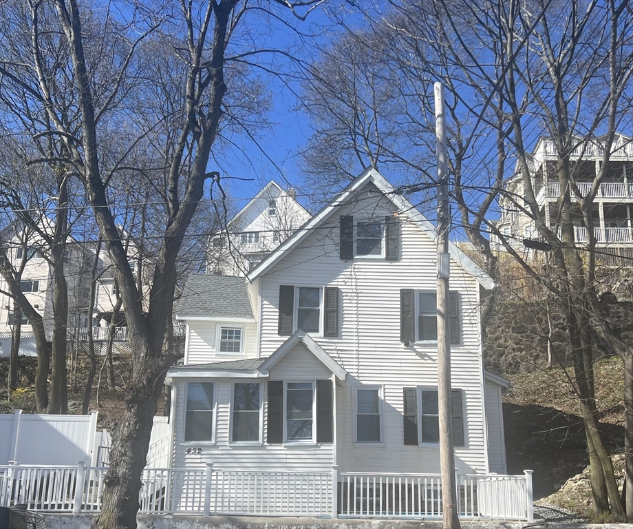 452 Salem Street