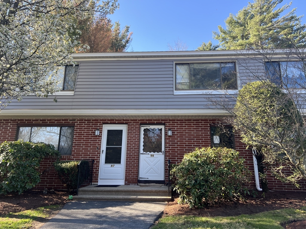 98 Farrwood Drive # 98