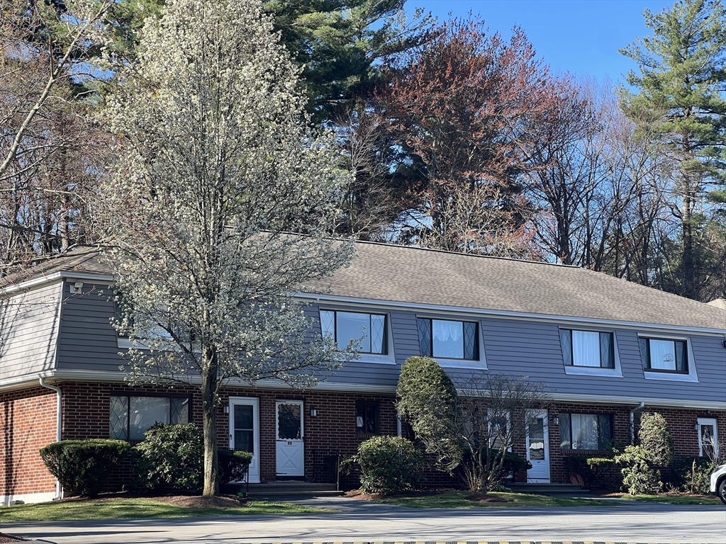 98 Farrwood Drive # 98