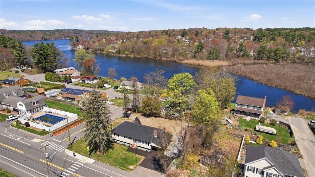 671 Nashua Rd