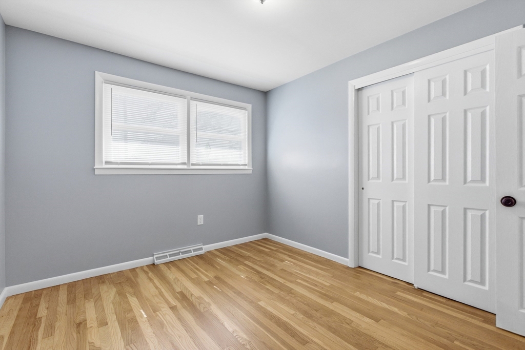 671 Nashua Rd