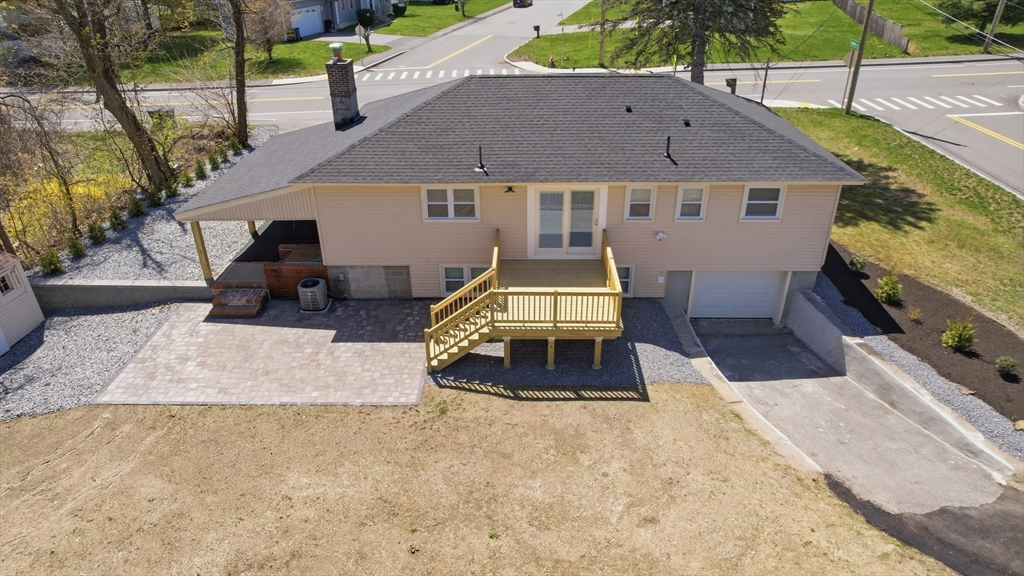 671 Nashua Rd