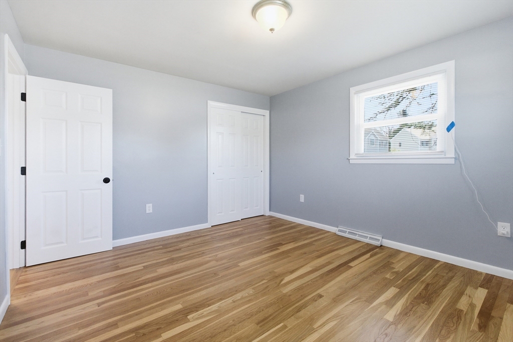 671 Nashua Rd