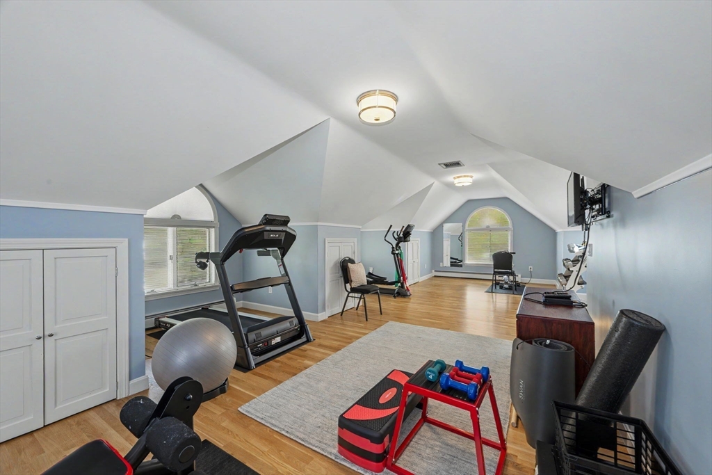 29 Hammersmith Dr