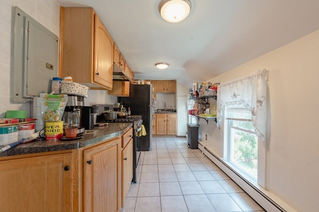 33 Water St