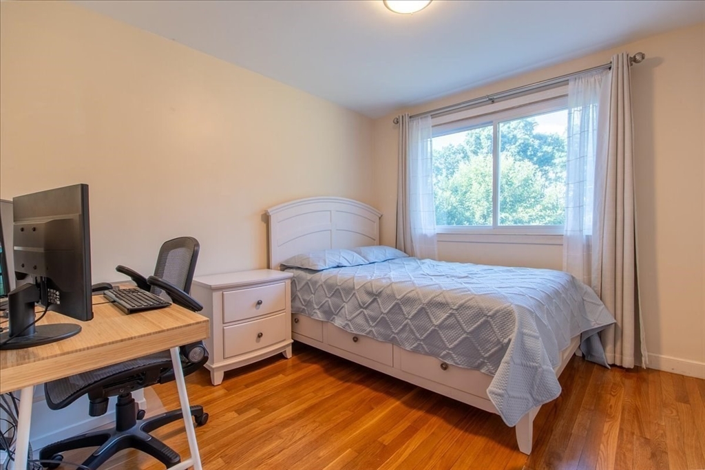 37 Lantern Ln.