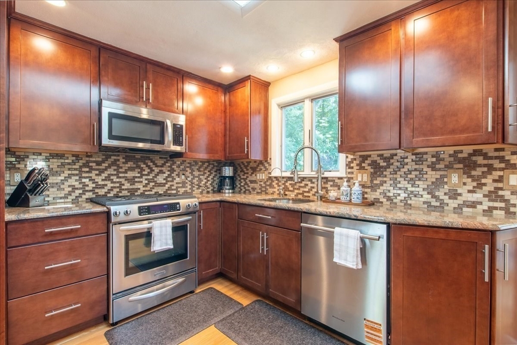 37 Lantern Ln.