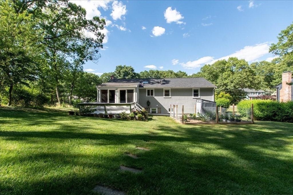 37 Lantern Ln.