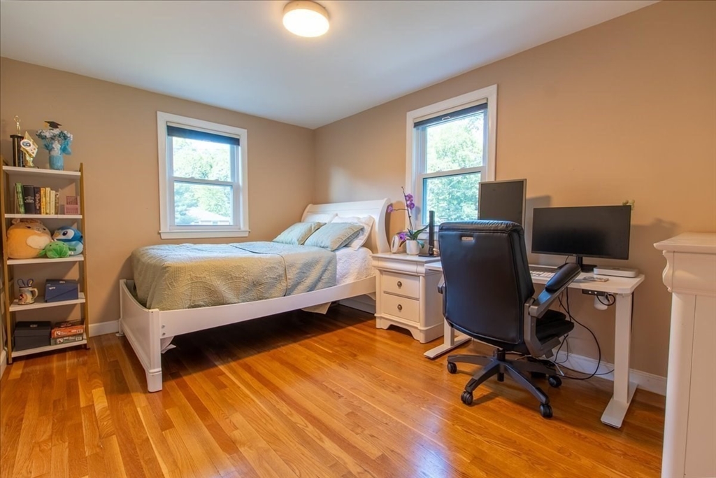 37 Lantern Ln.