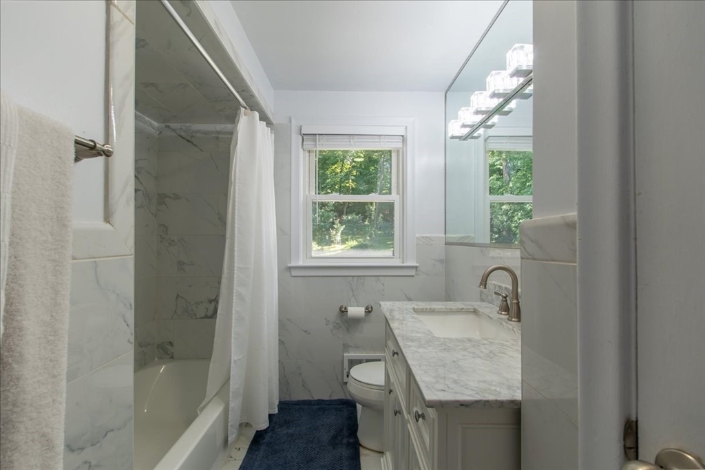 37 Lantern Ln.