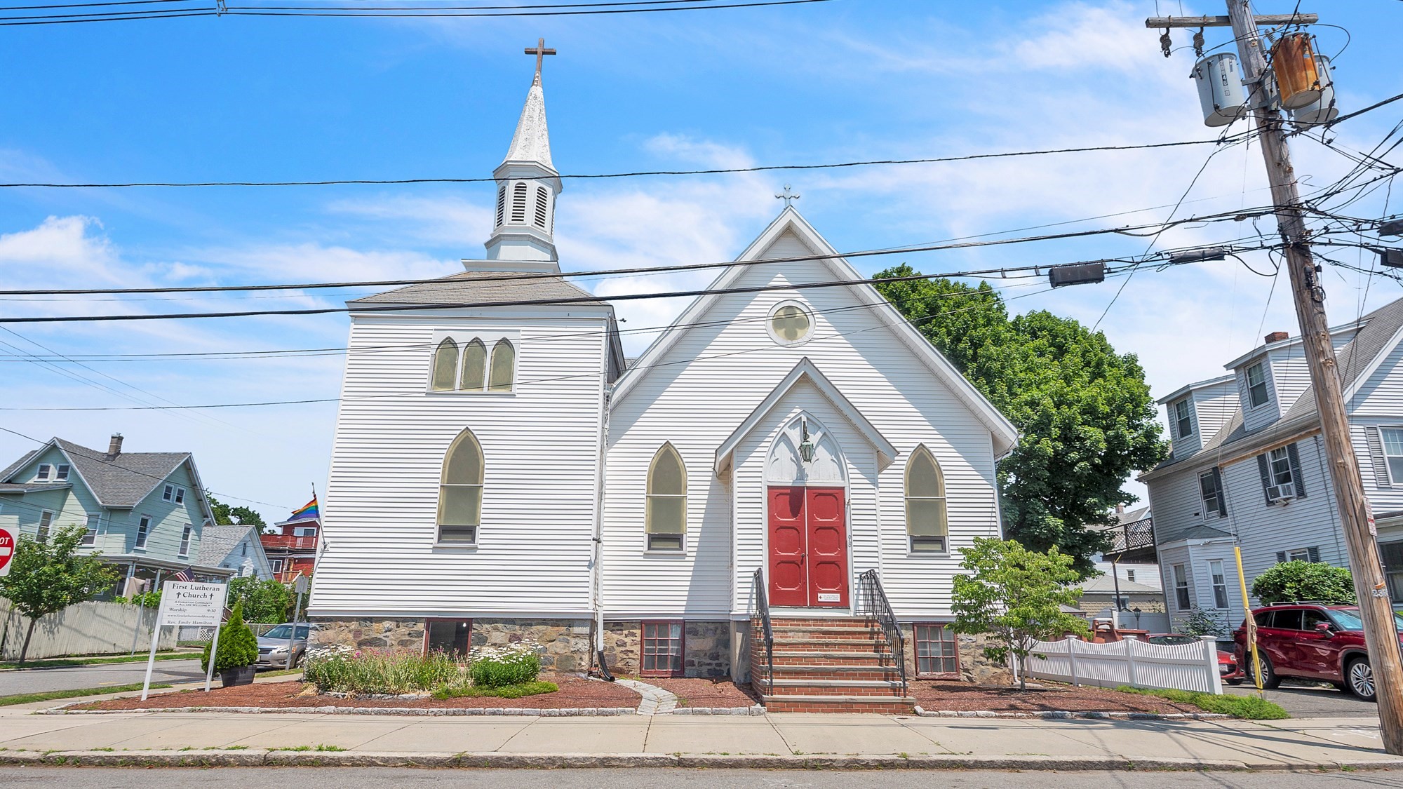 98 Waite St.