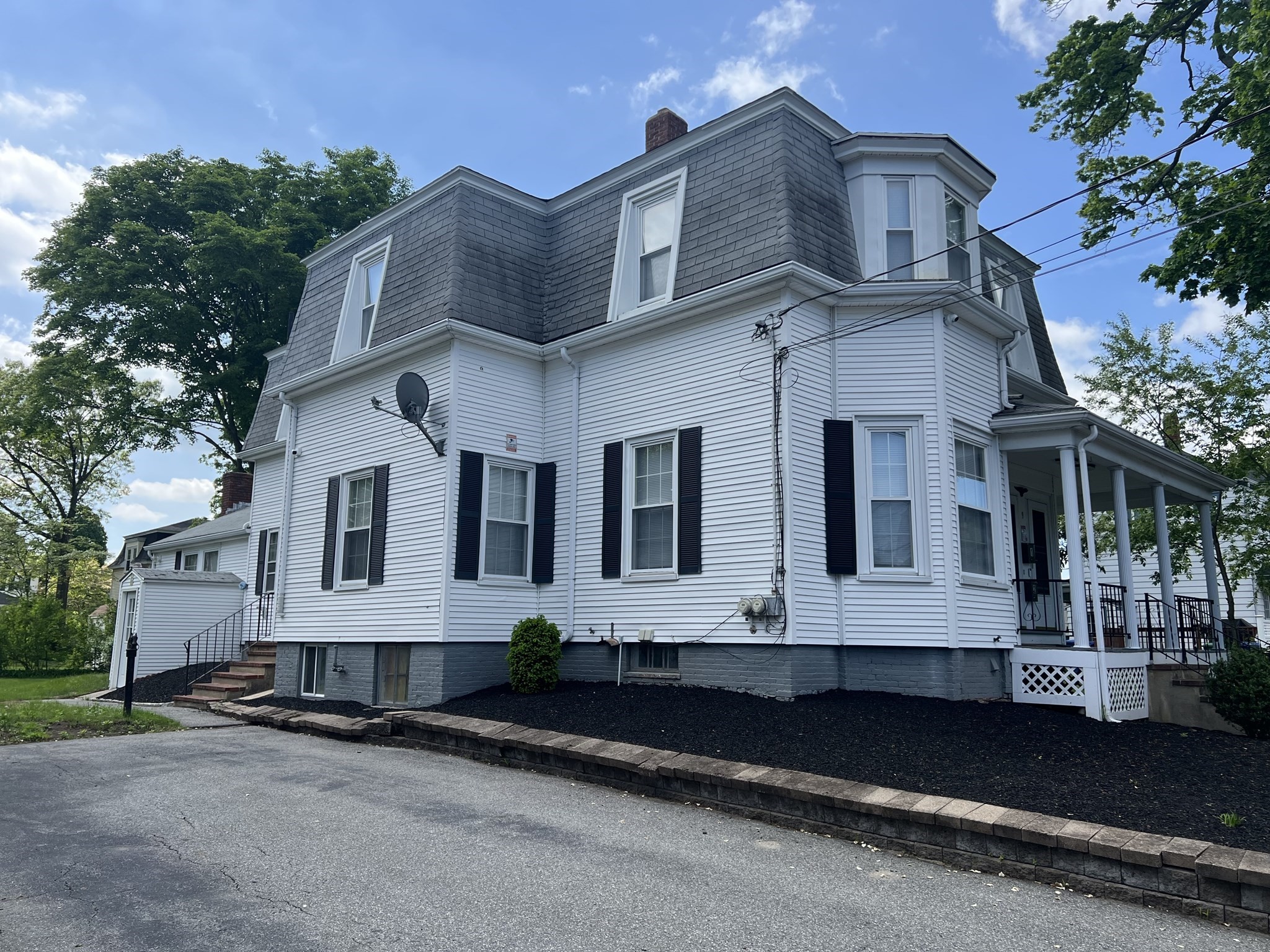 9 Arlington Street # 2