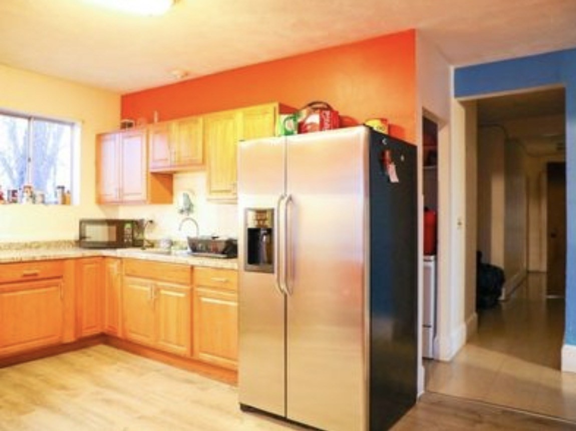 50 Astor Street # 2