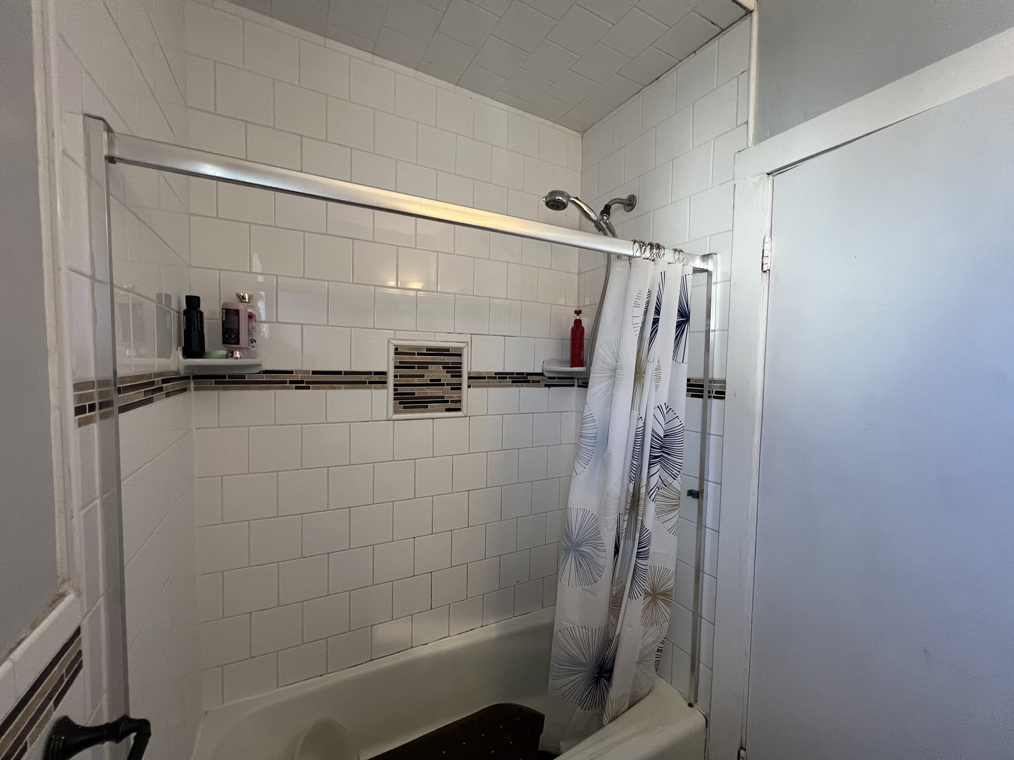 50 Astor Street # 2