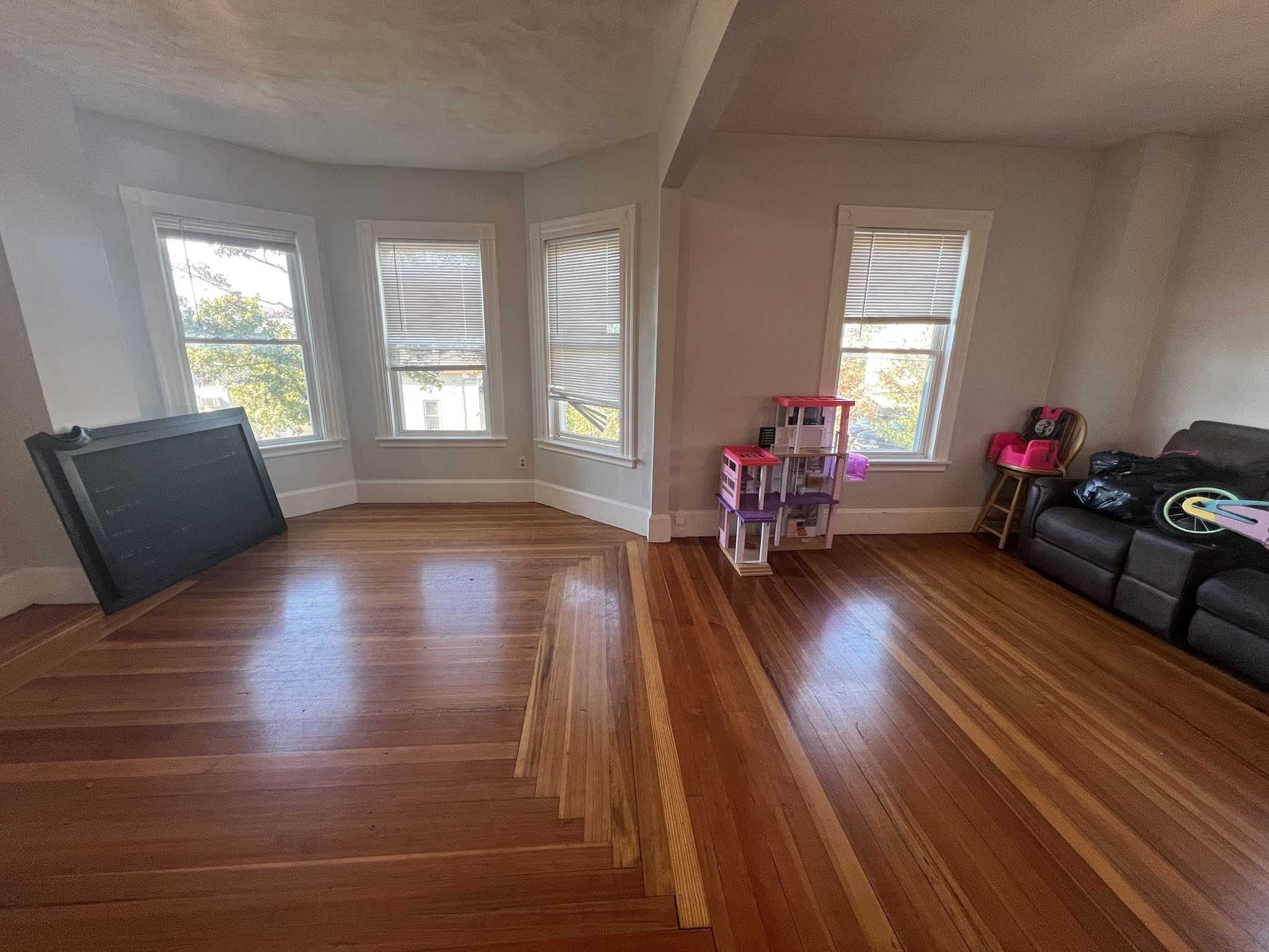 50 Astor Street # 2