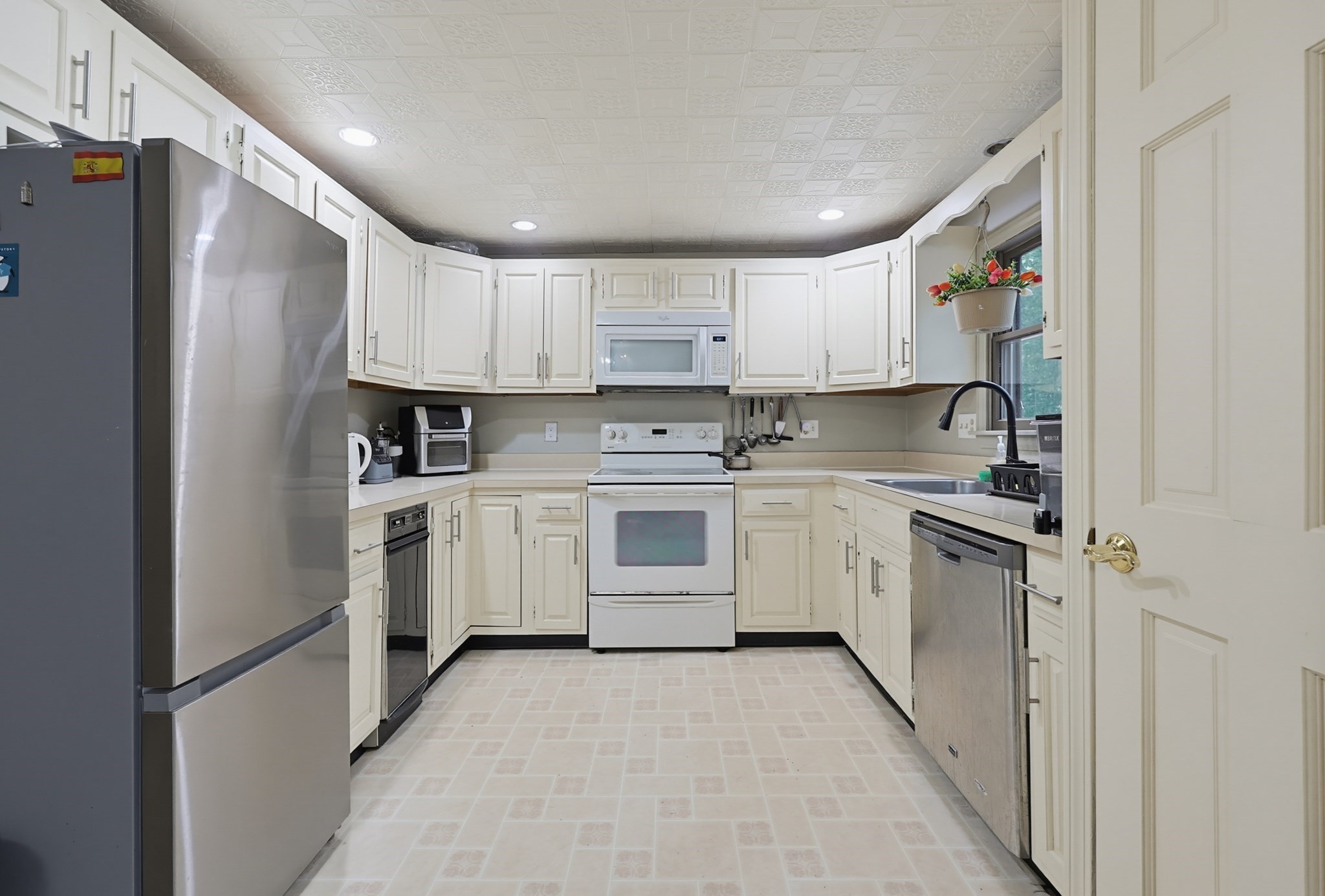 14 Anderson Way # 14