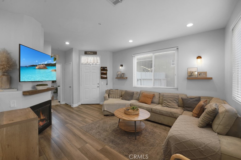 173 Calle De Los Ninos